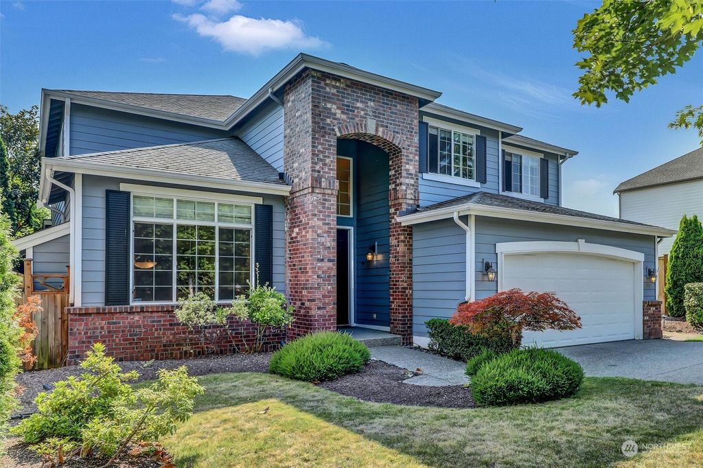 Photo of 8907 139th Avenue SE, Newcastle, WA 98059 (MLS # 2276658)