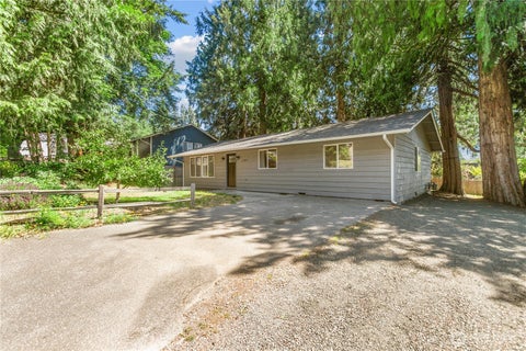 Photo of 7008 Parkdale Drive NW, Bremerton, WA 98311 (MLS # 2545396)