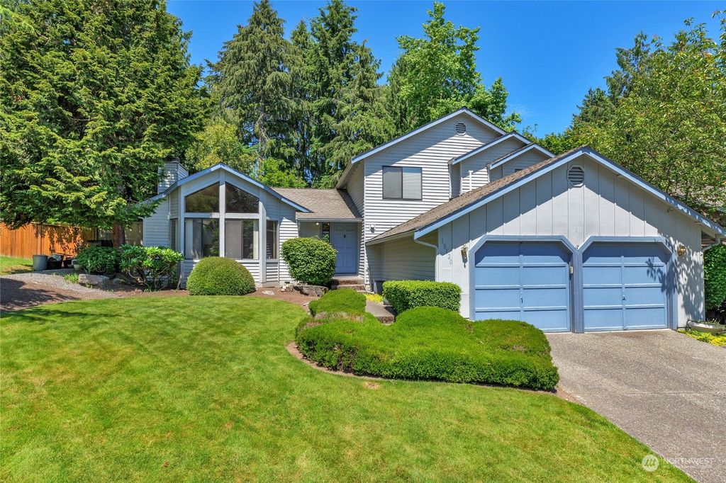Photo of 18120 NE 100th Court Street, Redmond, WA 98052 (MLS # 2250016)