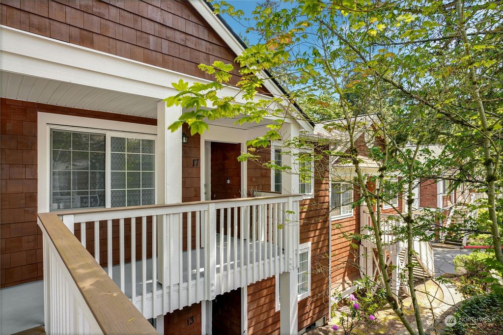 Photo of 3018 128th Avenue SE #17, Bellevue, WA 98005 (MLS # 2237160)