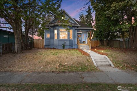 Photo of 1120 S Prospect Street, Tacoma, WA 98405 (MLS # 2446261)