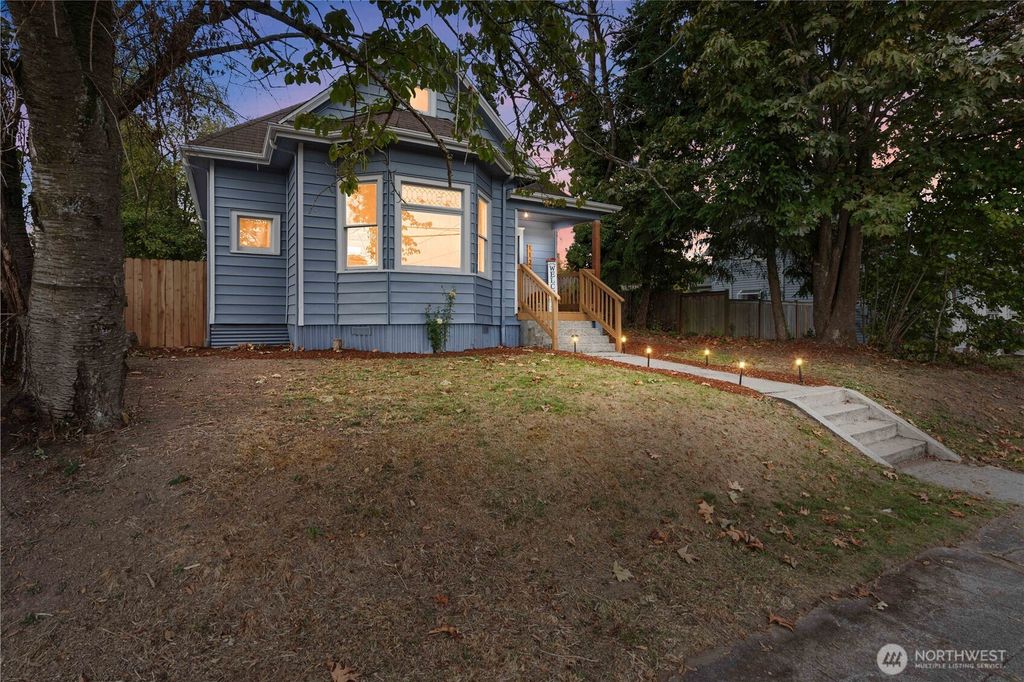 Photo of 1120 S Prospect Street, Tacoma, WA 98405 (MLS # 2446261)