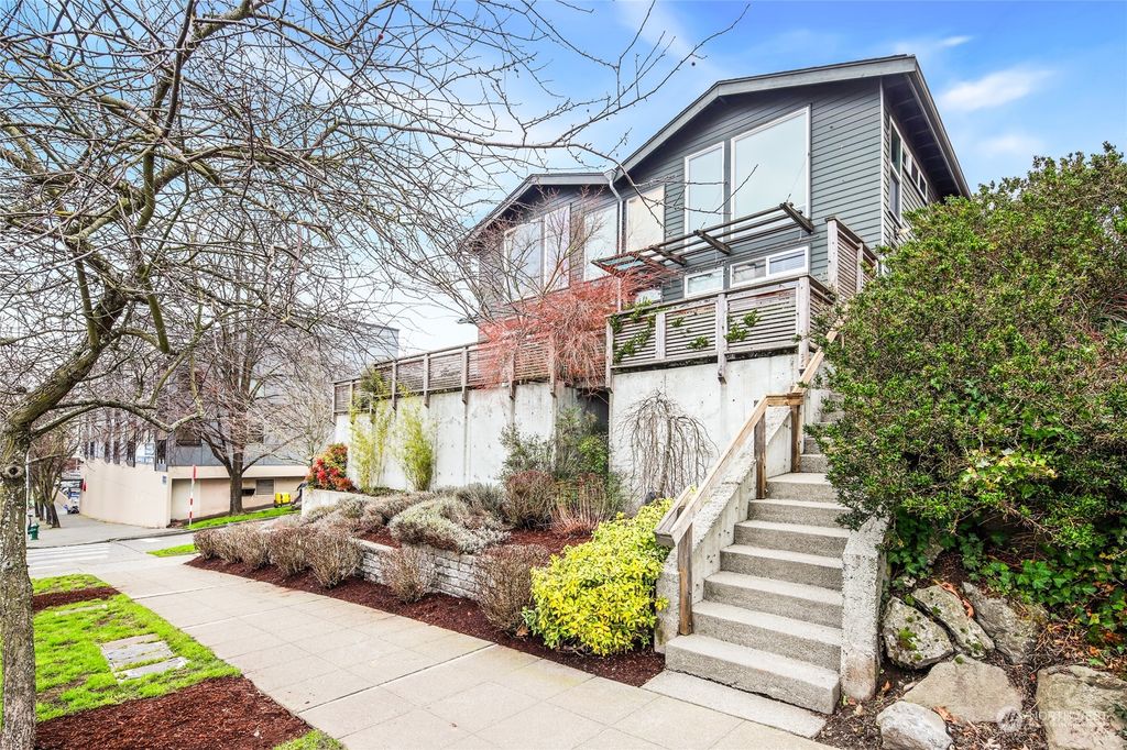 Photo of 4115 SW Edmunds Street, Seattle, WA 98116 (MLS # 2331230)