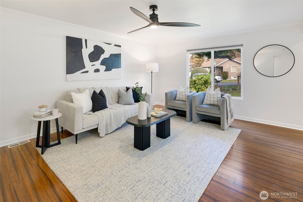 Photo of 10405 8th Avenue NE, Seattle, WA 98125 (MLS # 2330455)