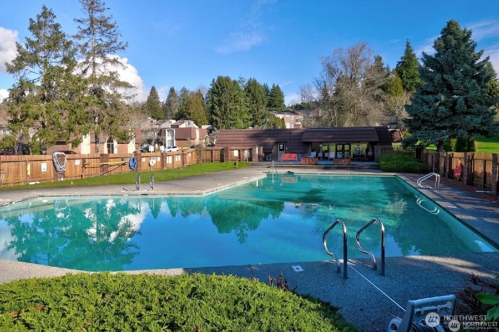 Photo of 11208 NE 68th Street #128, Kirkland, WA 98033 (MLS # 2496768)