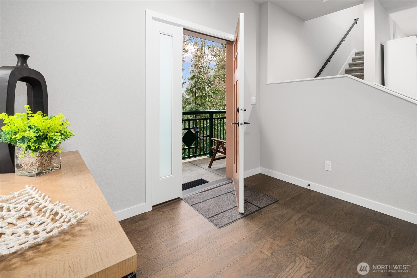 992 Sunrise Place SW N1