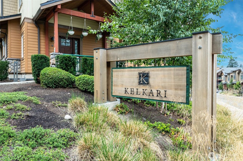 Photo of 992 Sunrise Place SW #N1, Issaquah, WA 98027 (MLS # 2481857)