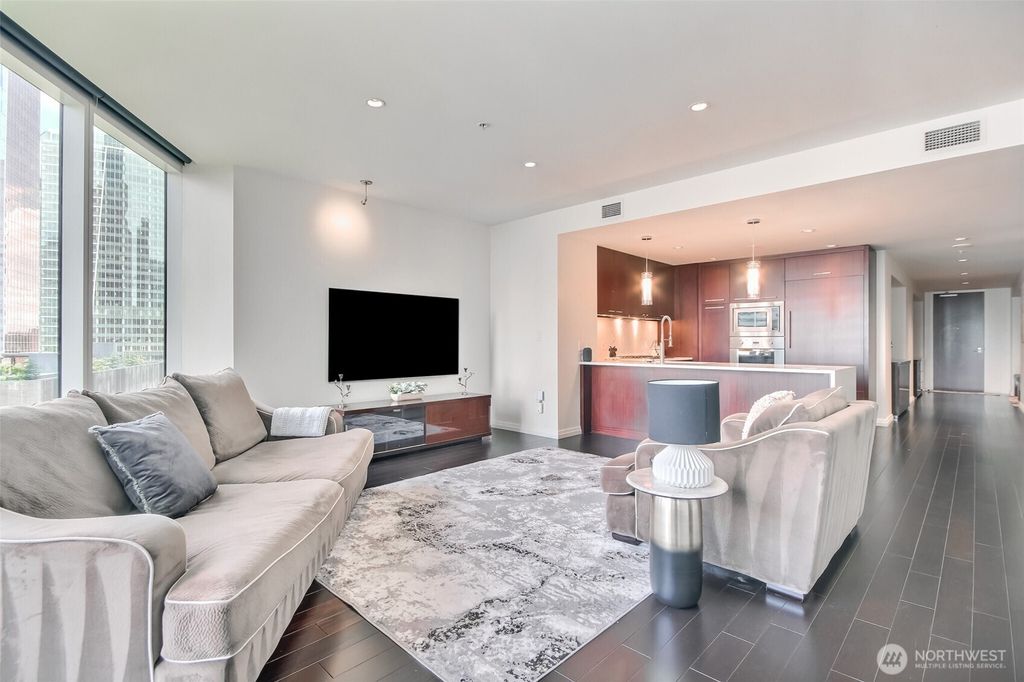 Photo of 10700 NE 4th Street #1006, Bellevue, WA 98004 (MLS # 2458174)