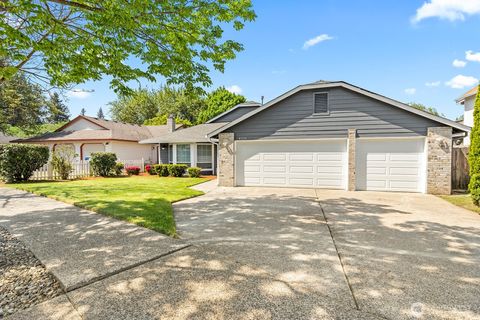 Photo of 4518 NE 138th Place, Vancouver, WA 98682 (MLS # 2514294)