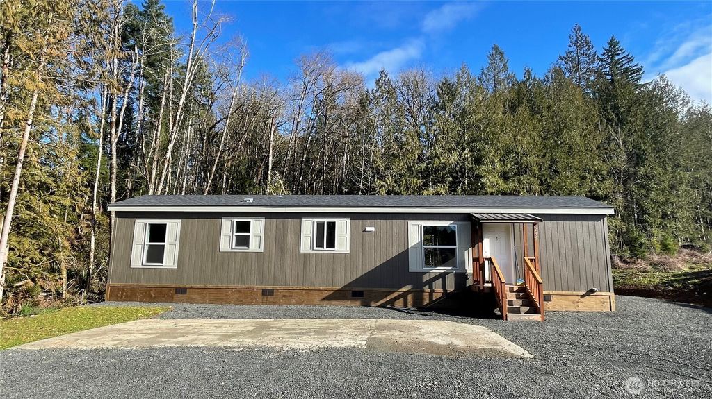 Photo of 236 Pattee Road, Chehalis, WA 98532 (MLS # 2485393)