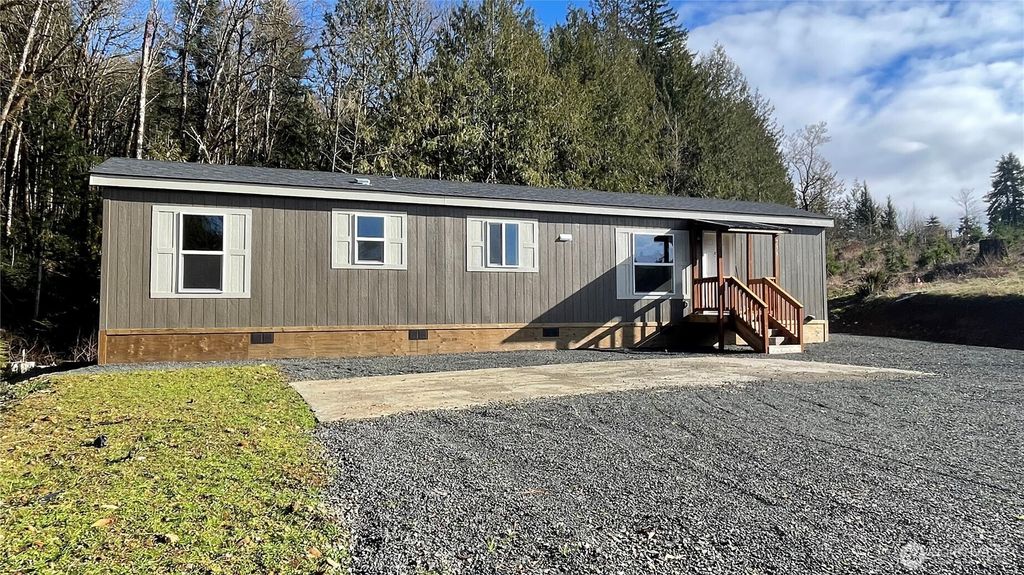 Photo of 236 Pattee Road, Chehalis, WA 98532 (MLS # 2485393)