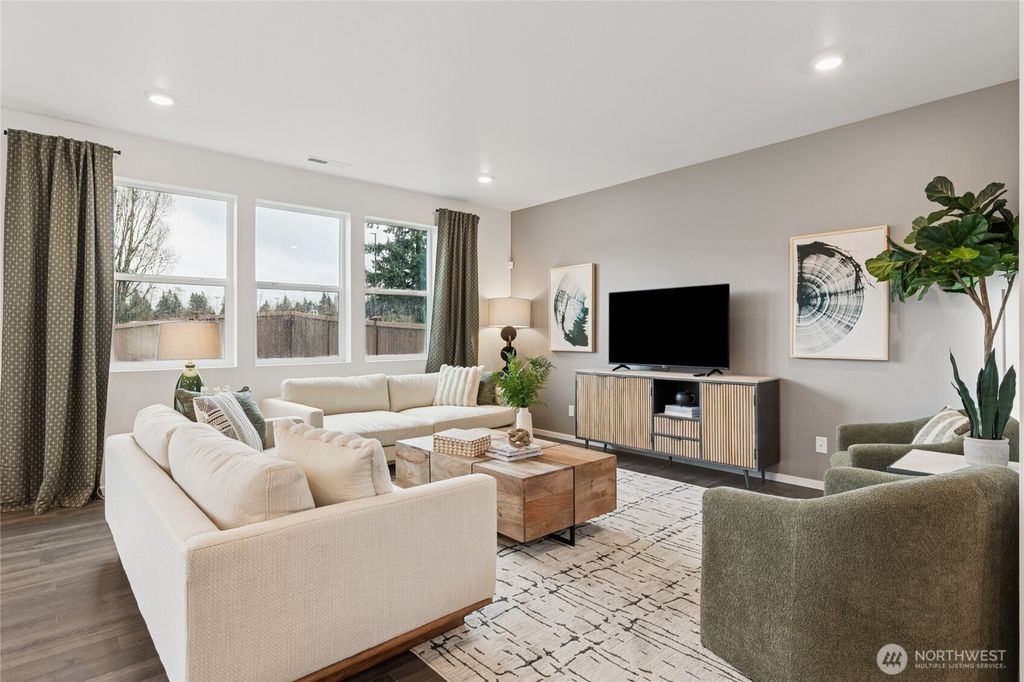 Photo of 1456 Pecheos Avenue #39, Buckley, WA 98321 (MLS # 2488118)