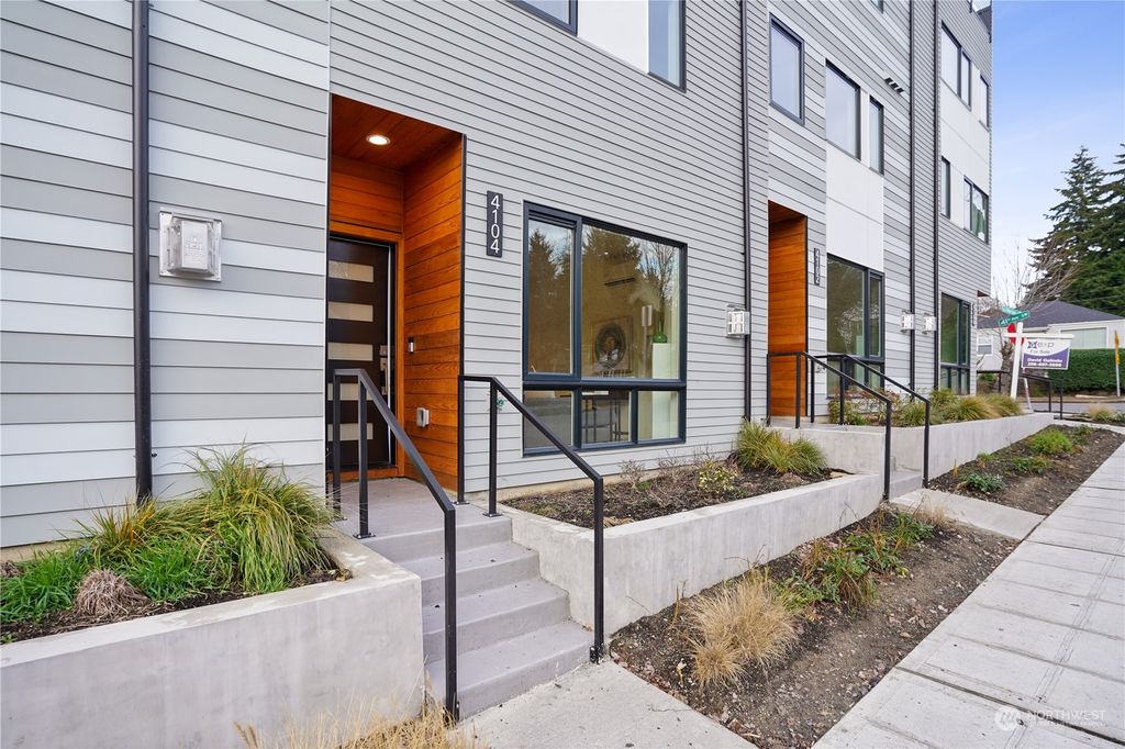 Photo of 4104 SW Morgan Street, Seattle, WA 98136 (MLS # 2027947)