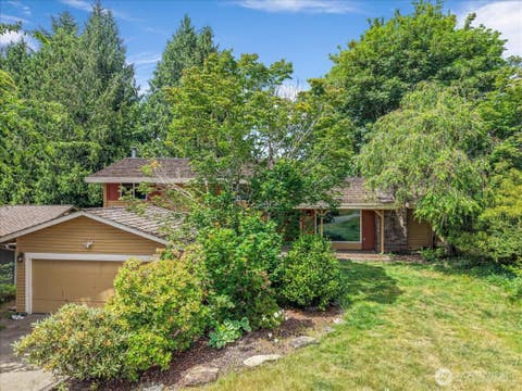 Photo of 15618 SE Fairwood Boulevard, Renton, WA 98058 (MLS # 2536561)