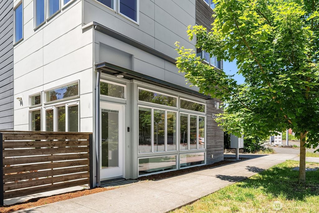 Photo of 13329 1st Avenue NE, Seattle, WA 98125 (MLS # 2382316)