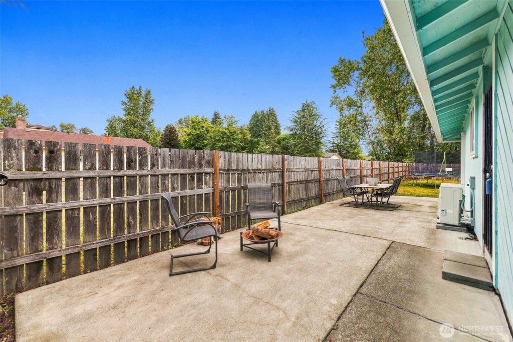 Photo of 9001 E E Street, Tacoma, WA 98445 (MLS # 2582143)