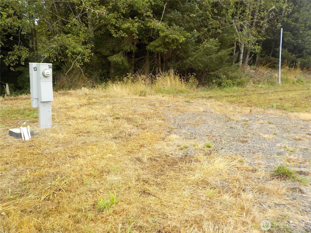 Photo of 620 Chinook Valley Rd Rd, Chinook, WA 98614 (MLS # 2506420)