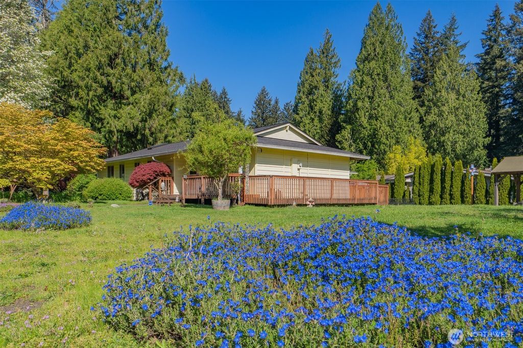 Photo of 4004 Alonna Drive NE, Olympia, WA 98506 (MLS # 2512724)