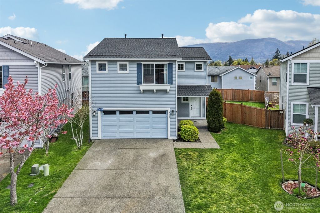 Photo of 5449 Emerald Court, Mount Vernon, WA 98273 (MLS # 2509505)