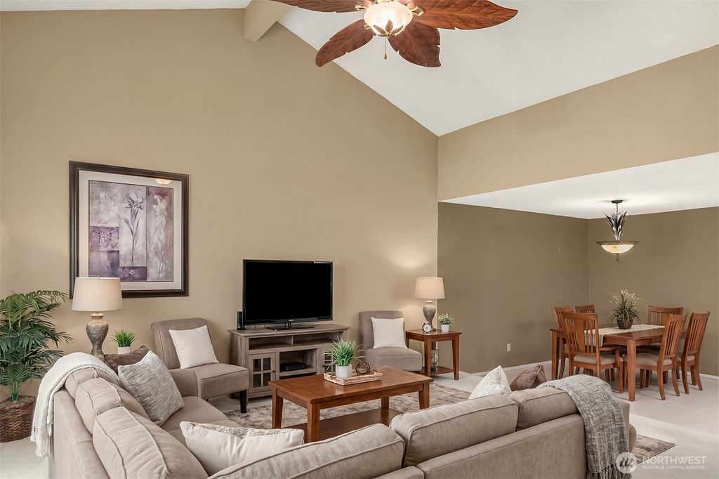 Photo of 118 SW 116th Street #D32, Seattle, WA 98146 (MLS # 2514571)
