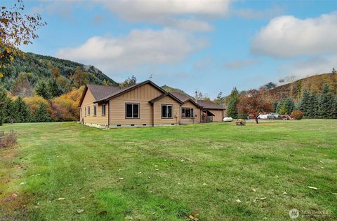 133 Lost Creek Drive Glenoma WA 98336