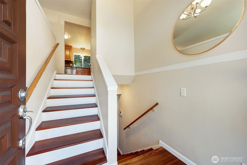 Photo of 18109 56th Avenue W, Lynnwood, WA 98037 (MLS # 2493143)