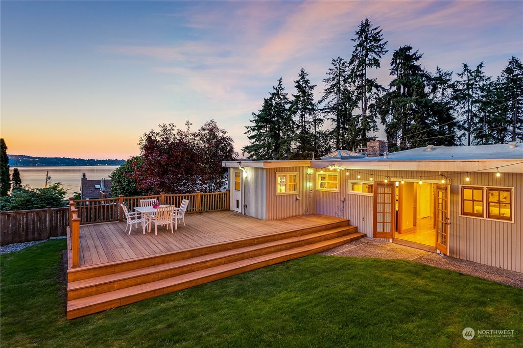 Photo of 4021 177th Avenue SE, Bellevue, WA 98008 (MLS # 2138740)