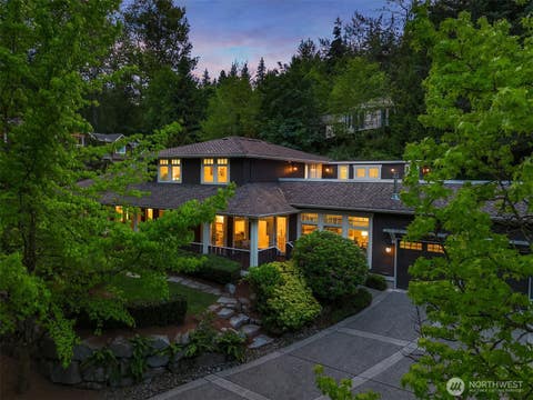 Photo of 3811 97th Avenue NE, Kirkland, WA 98033 (MLS # 2571536)