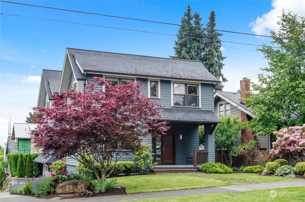 Photo of 6203 30th Avenue NE, Seattle, WA 98115 (MLS # 2253482)