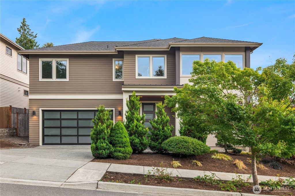 Photo of 26505 NE Kennedy Drive, Duvall, WA 98019 (MLS # 2422612)