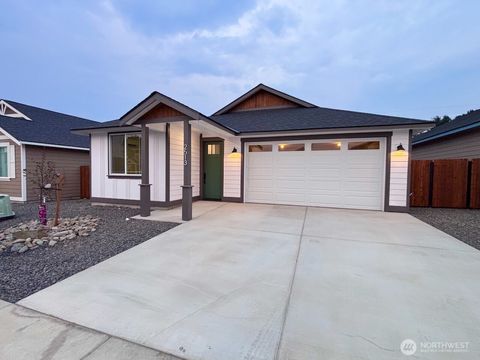 Photo of 2602 N Snowdrop Street, Ellensburg, WA 98926 (MLS # 2458542)
