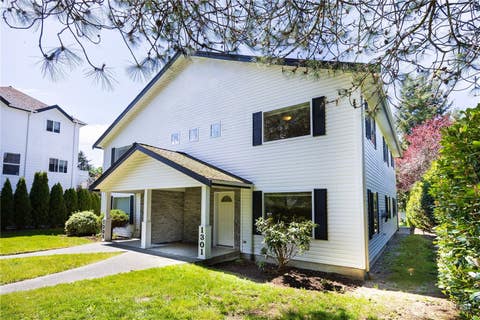 Photo of 1301 1305 Mitchell Avenue, Blaine, WA 98230 (MLS # 2556763)
