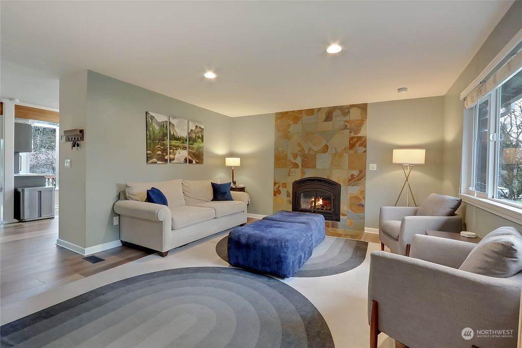 Photo of 15234 SE 176th Place, Renton, WA 98058 (MLS # 2214165)