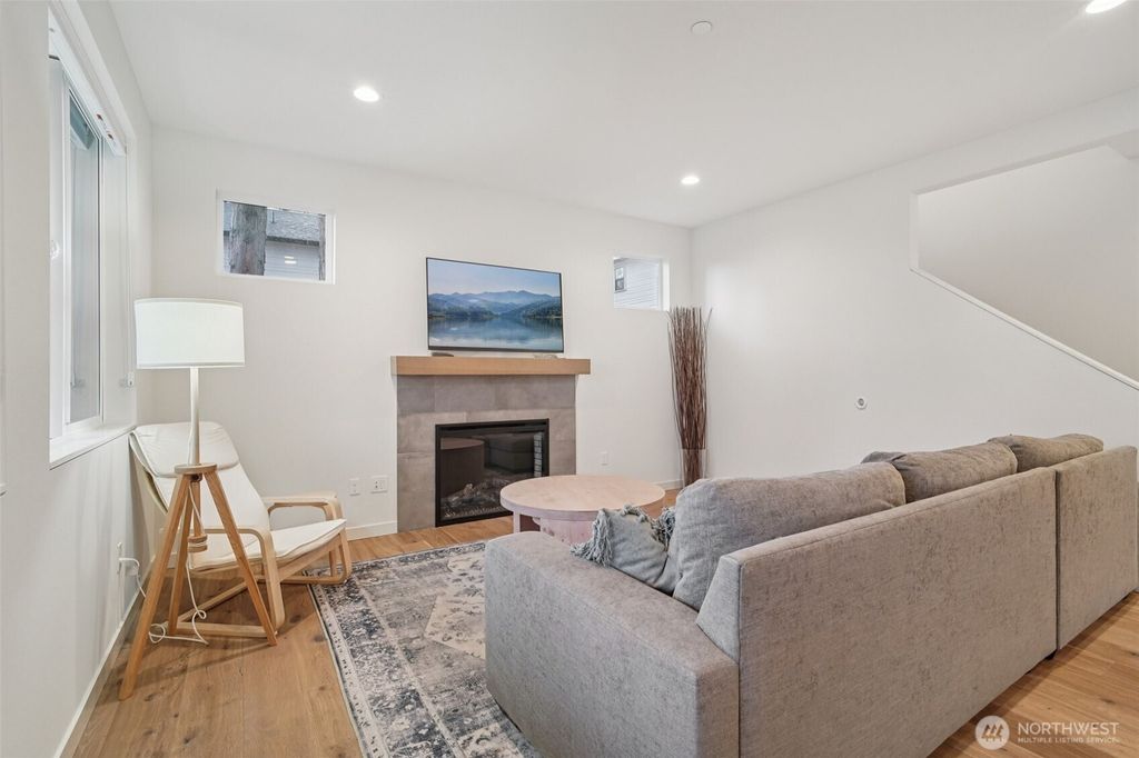 Photo of 12332 38th Avenue NE #1, Seattle, WA 98125 (MLS # 2466801)