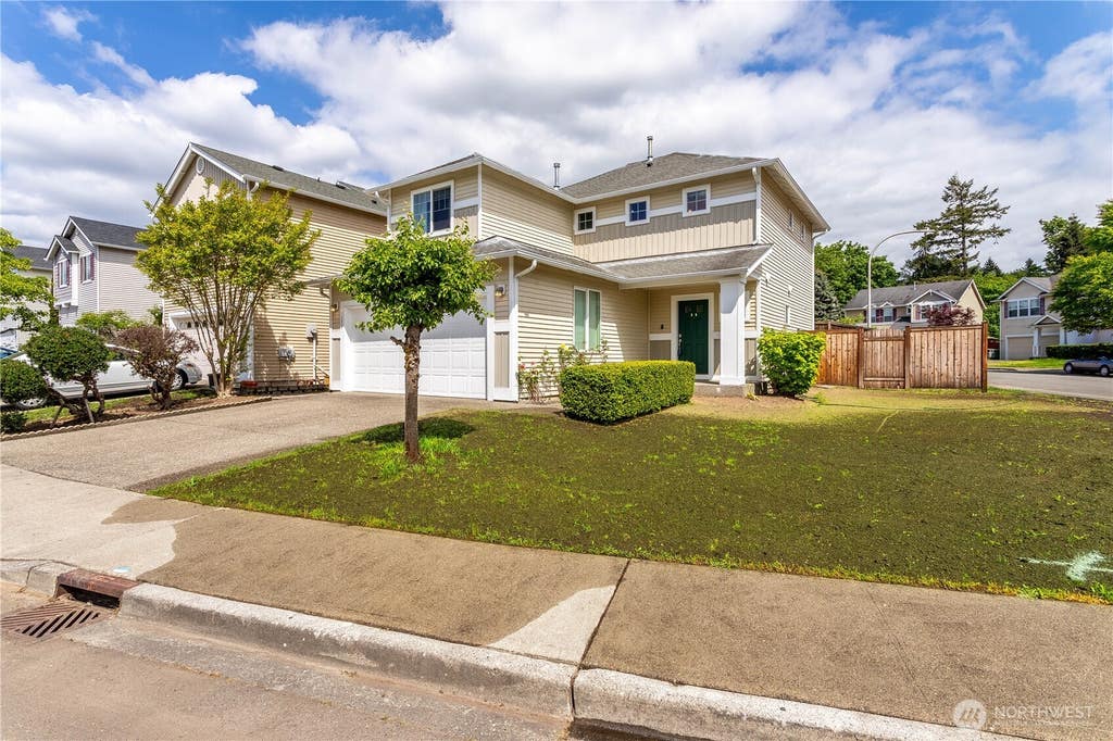 Photo of 324 Kirkland Place SE, Renton, WA 98056 (MLS # 2530050)