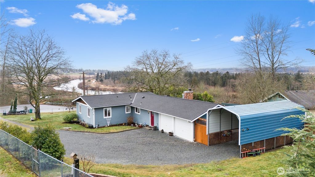 Photo of 7625 S Lake Stevens Rd Rd, Lake Stevens, WA 98258 (MLS # 2332934)