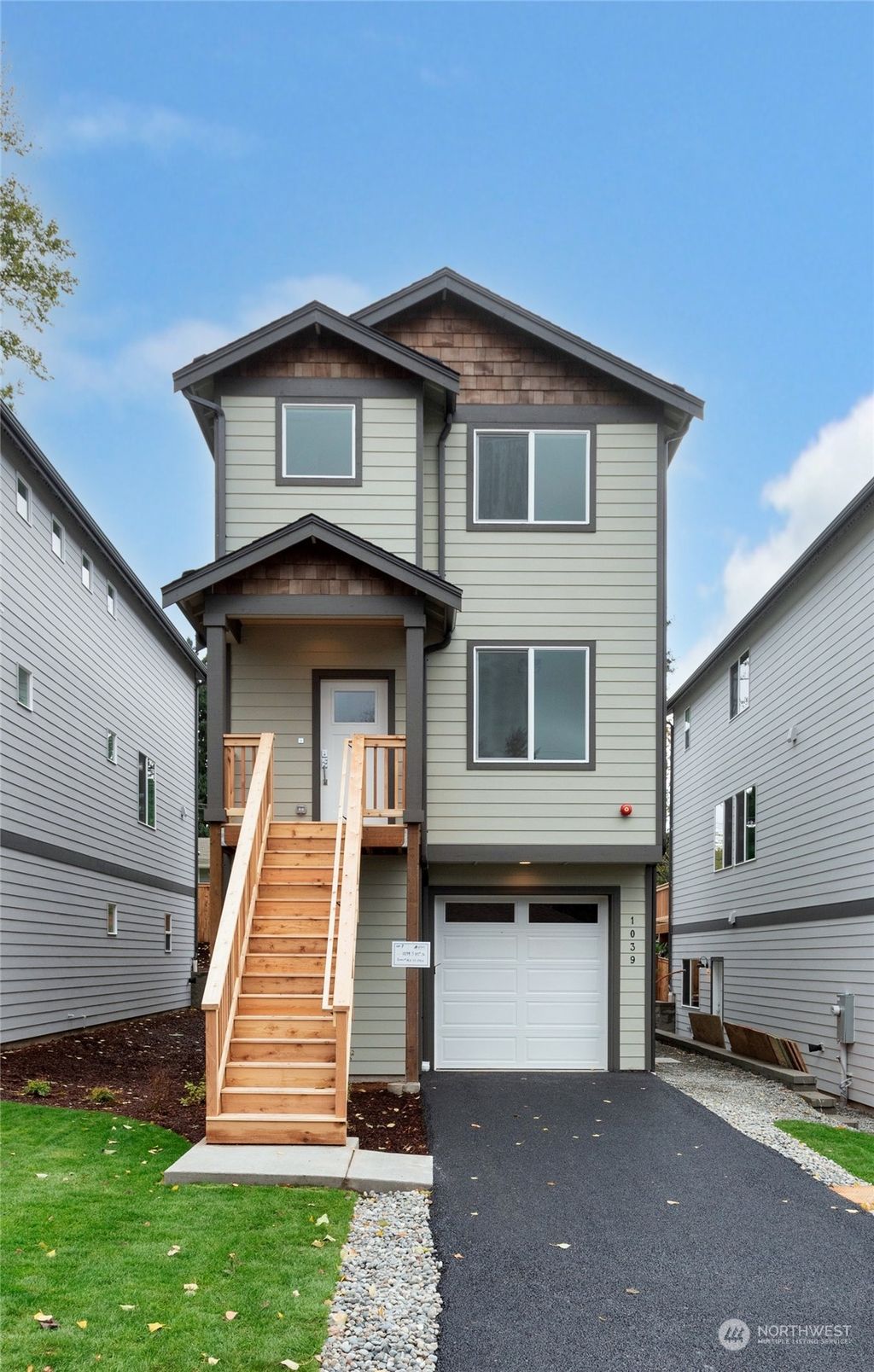 Photo of 1039 S 115th Street (Lot 7) St, Burien, WA 98168 (MLS # 2205313)