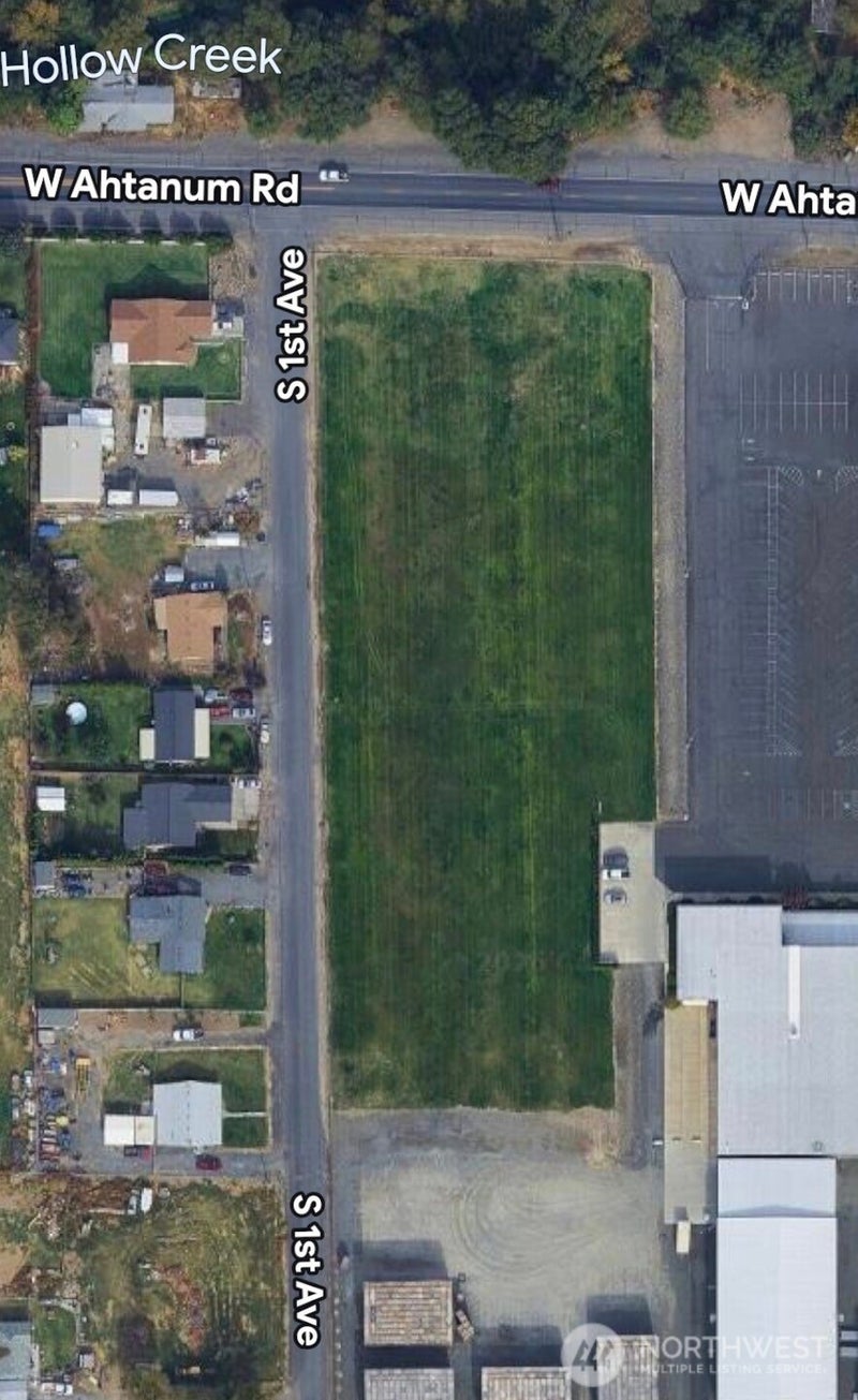 1720 W Ahtanum Road