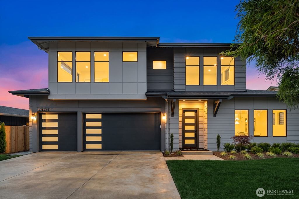 Photo of 4401 123rd Avenue SE, Bellevue, WA 98006 (MLS # 2404987)