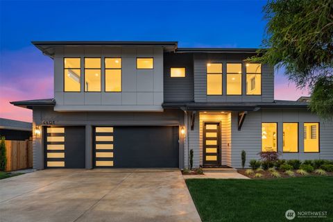 Photo of 4401 123rd Avenue SE, Bellevue, WA 98006 (MLS # 2404987) Photo of 4401 123rd Avenue SE, Bellevue, WA 98006 (MLS # 2404987)