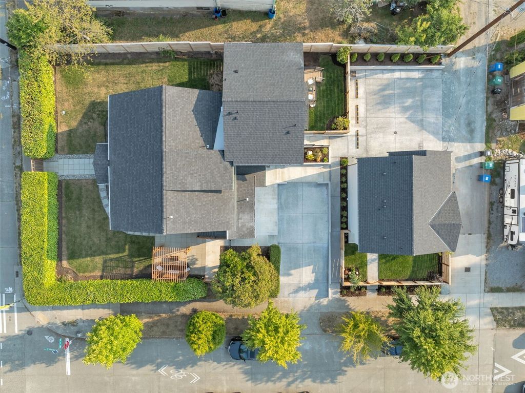 Photo of 7901 16th Avenue SW, Seattle, WA 98106 (MLS # 2437602)