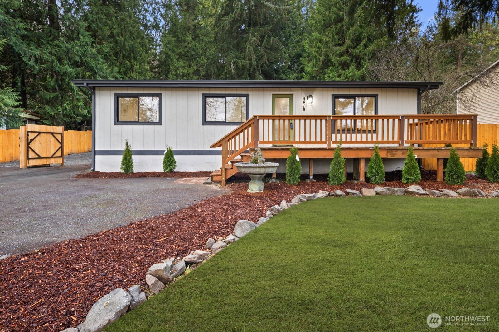 9416 Angeline Road E