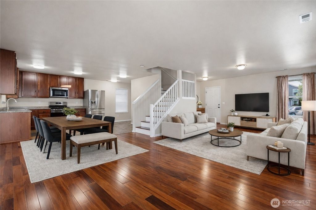 Photo of 4307 Murrelet Avenue SW, Port Orchard, WA 98367 (MLS # 2509340)