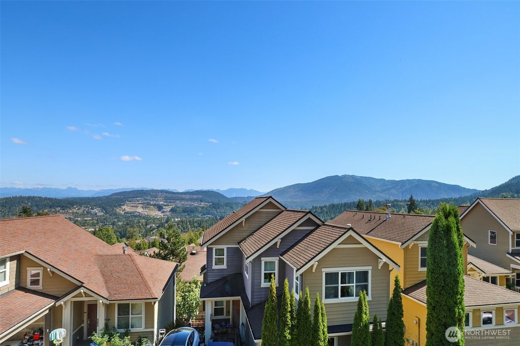 Photo of 581 Mountain View Lane NW, Issaquah, WA 98027 (MLS # 2589260)