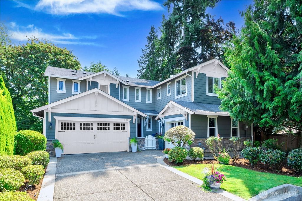 Photo of 224 107th Place SE, Bellevue, WA 98004 (MLS # 2416131)