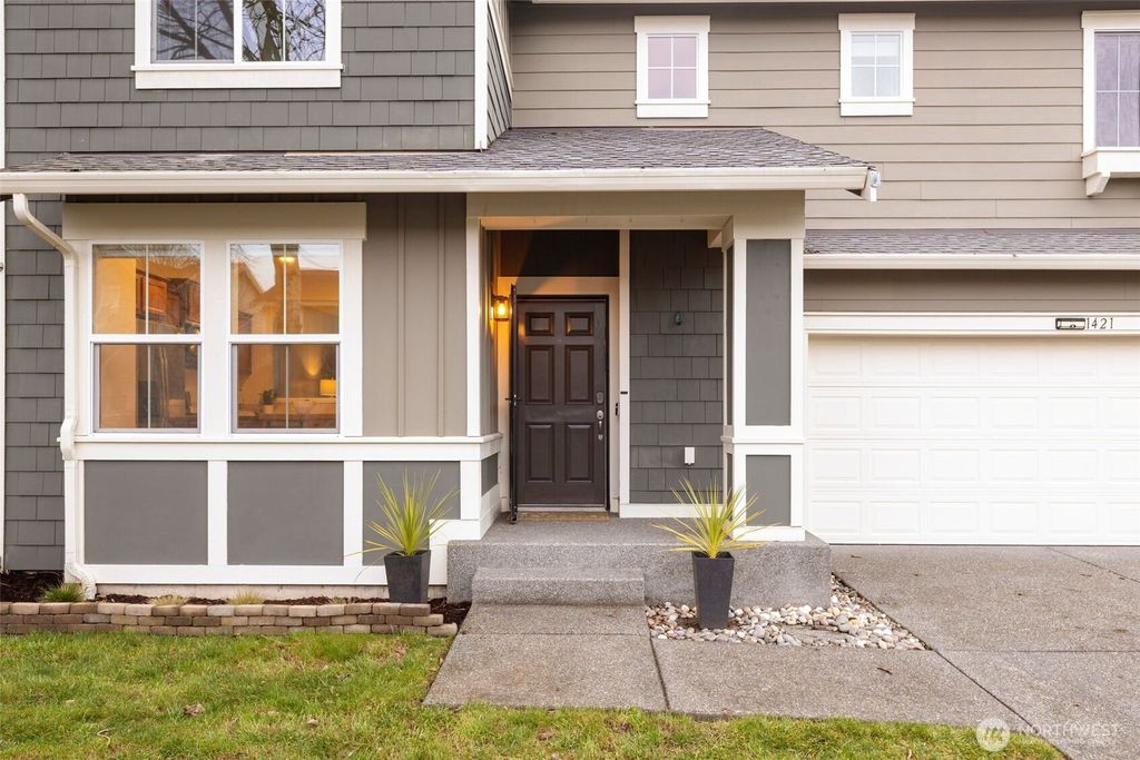 Photo of 1421 32nd Street NE, Auburn, WA 98002 (MLS # 2476491)