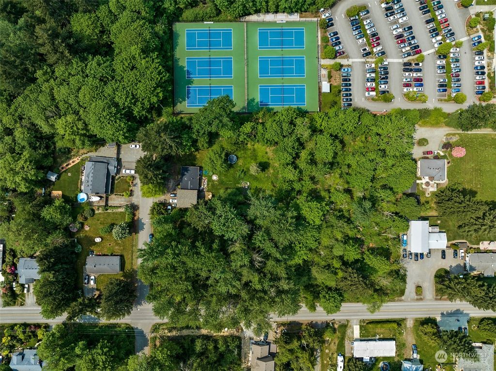 Photo of 16804 SE 140th Street, Renton, WA 98059 (MLS # 2067758)