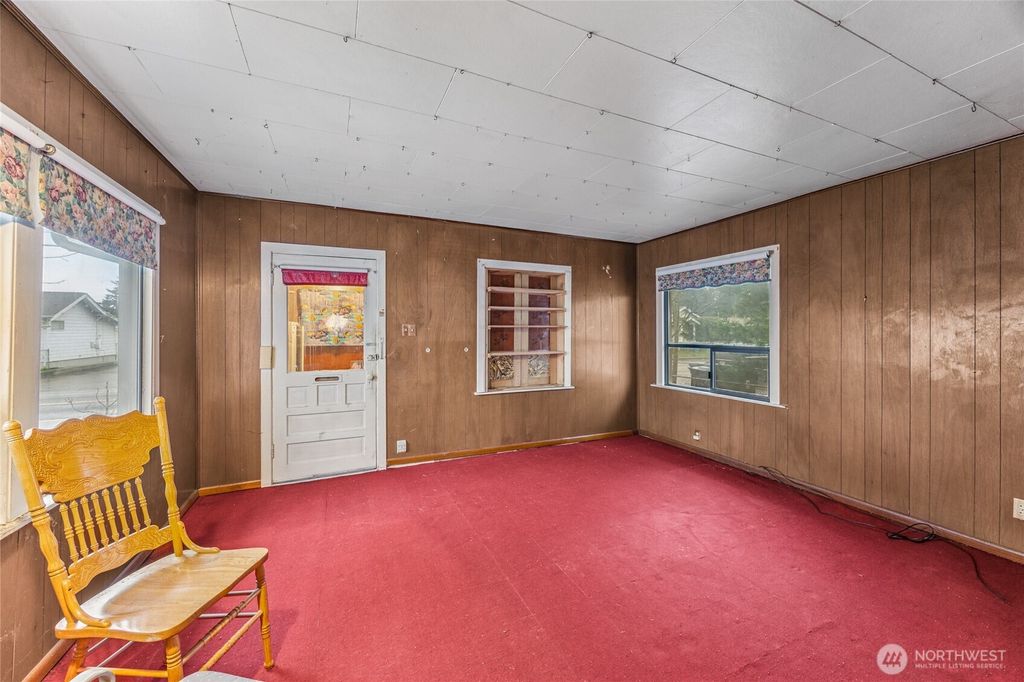 Photo of 6931 S Tyler Street, Tacoma, WA 98409 (MLS # 2466377)