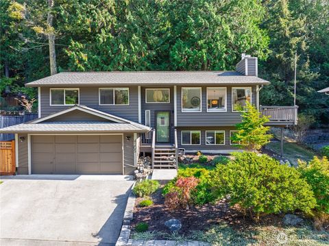 Photo of 4205 Tyler Way, Anacortes, WA 98221 (MLS # 2442902)