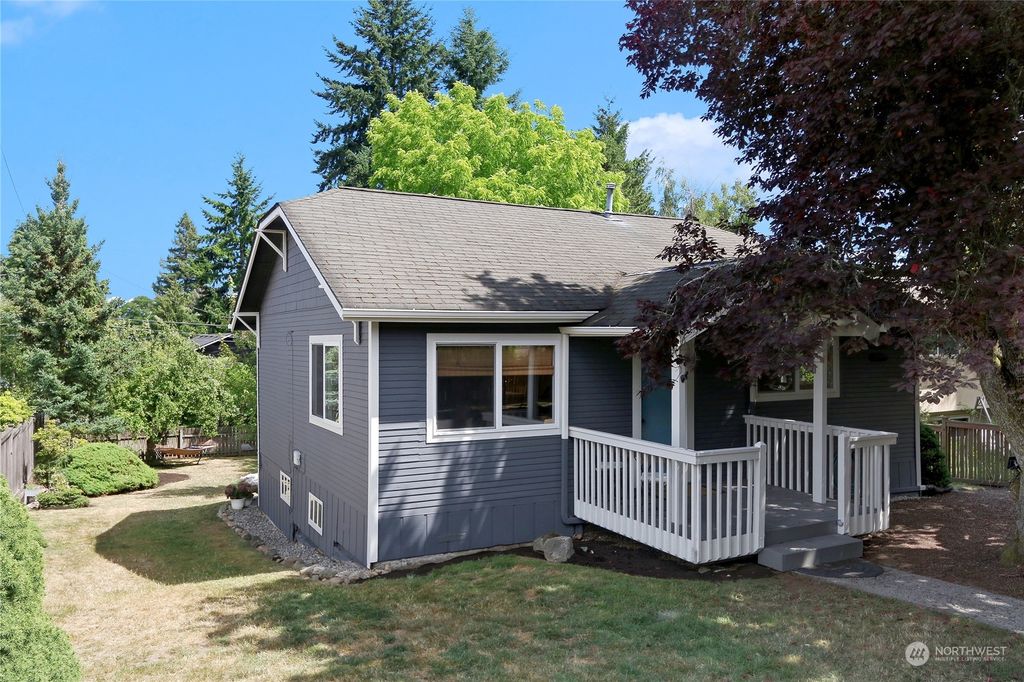Photo of 8826 32nd Avenue SW, Seattle, WA 98126 (MLS # 2137457)